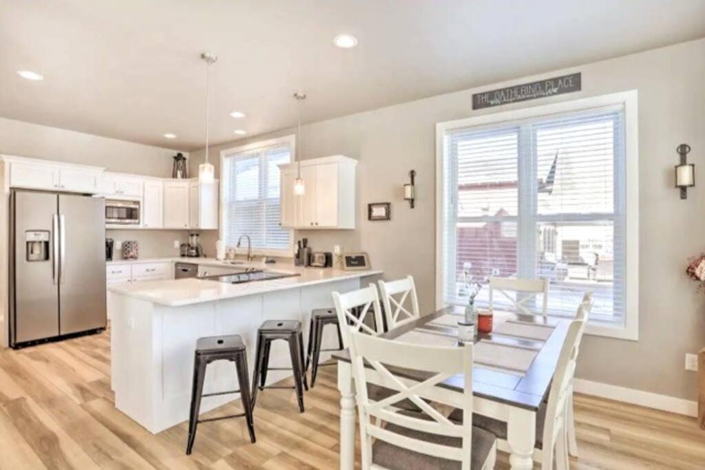 New! Cozy & Modern Spearfish Home Near Downtown! Экстерьер фото
